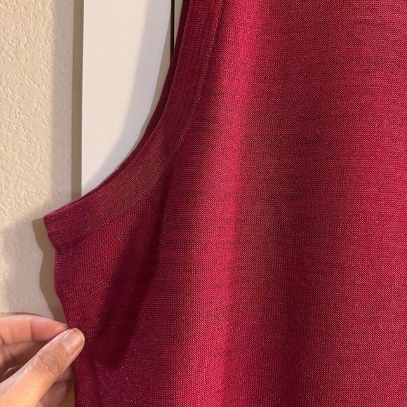 Misook Plus Size Sequined Lurex Melange Shimmery Metallic Tank Top Red Size 3X - Picture 5 of 9